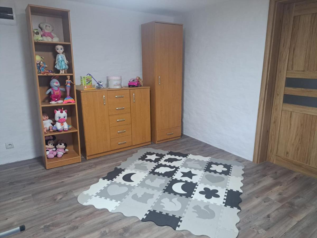 Apartmany Pri Jaskyni - Bystrá Esterno foto