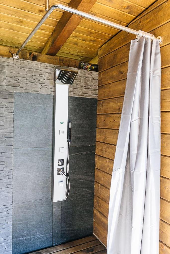 Apartmany Pri Jaskyni - Bystrá Esterno foto