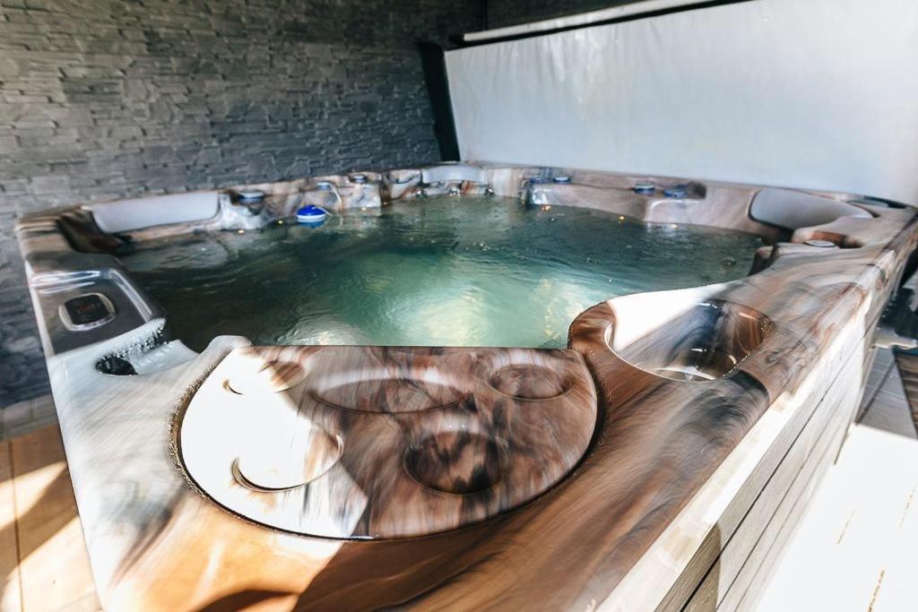 Apartmany Pri Jaskyni - Bystrá Esterno foto