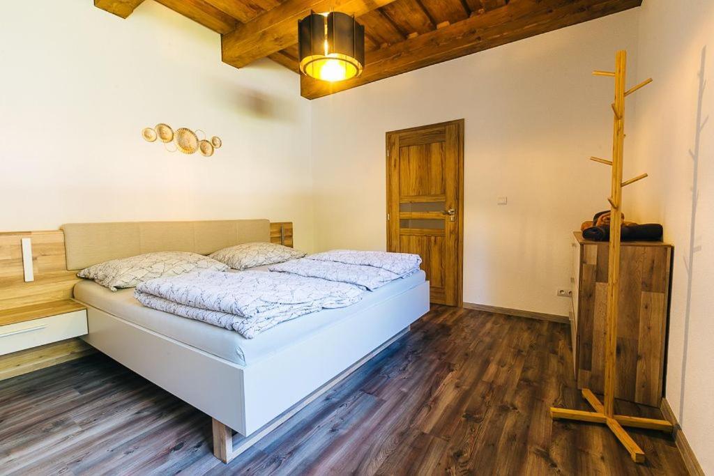 Apartmany Pri Jaskyni - Bystrá Esterno foto