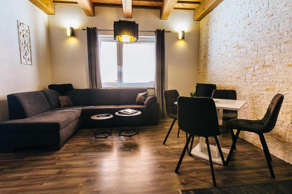 Apartmany Pri Jaskyni - Bystrá Esterno foto