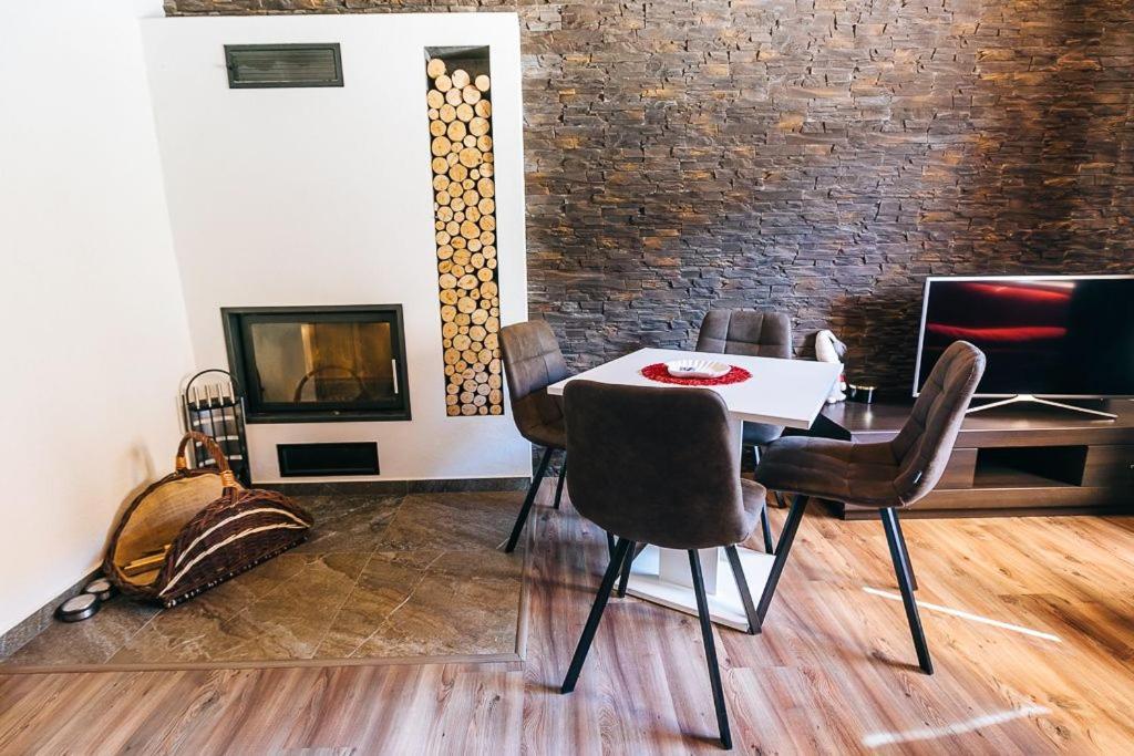 Apartmany Pri Jaskyni - Bystrá Esterno foto